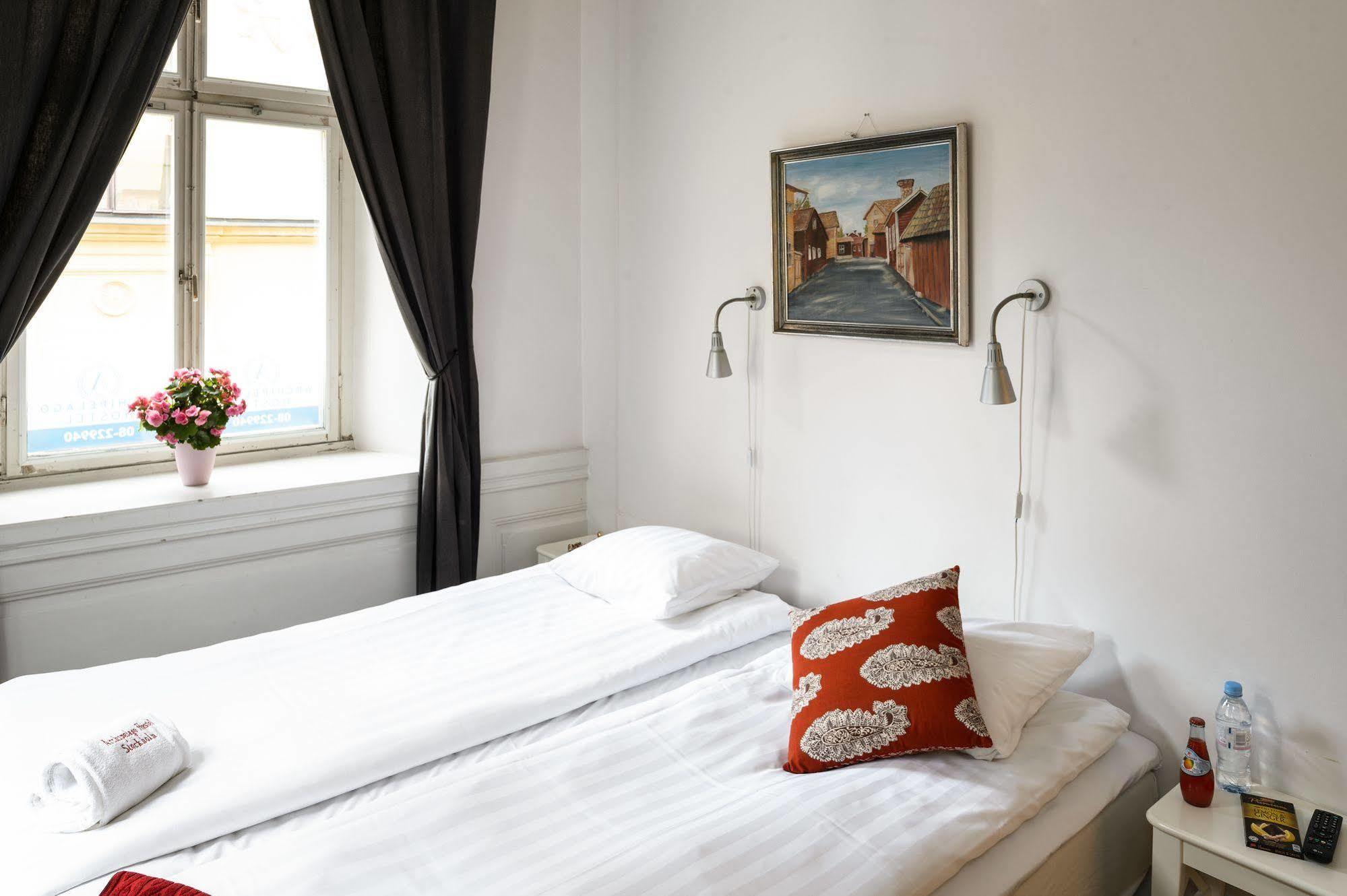 Archipelago Hostel Old Town Стокгольм Экстерьер фото