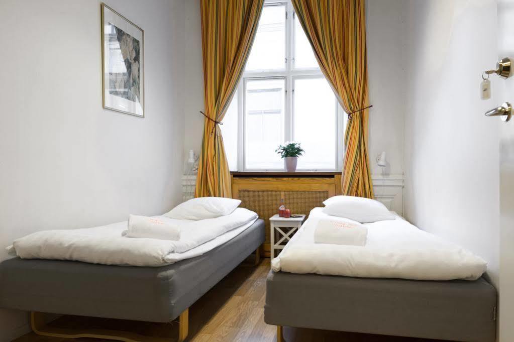 Archipelago Hostel Old Town Стокгольм Экстерьер фото